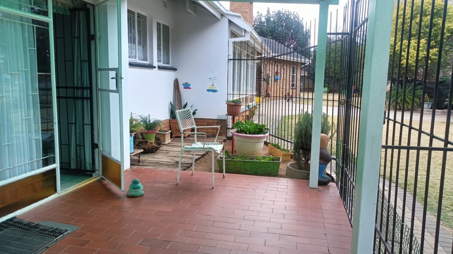4 Bedroom Property for Sale in Wilkoppies North West